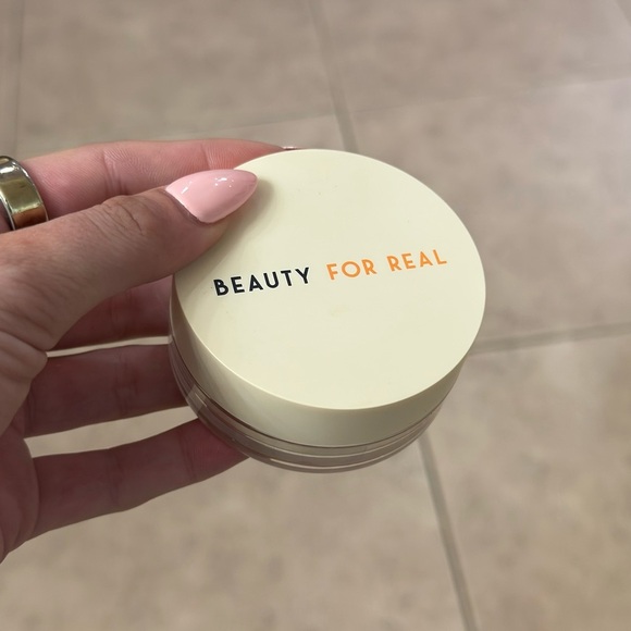 NEW Beauty For Real Hydra-Set Translucent Finishing Powder Compact - Picture 2 of 6